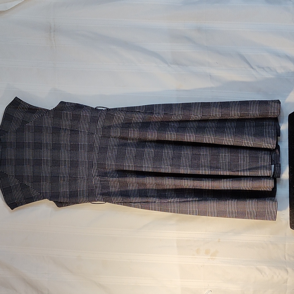 Calvin Klein Dress - Picture 6 of 7